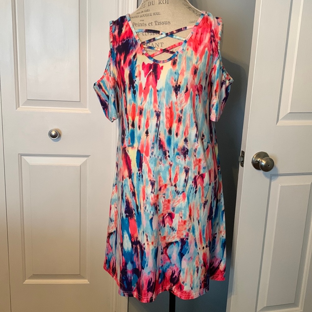 Bluetime Summer Cold Shoulder Criss Cross Neckline Short Sleeve Casual Dress